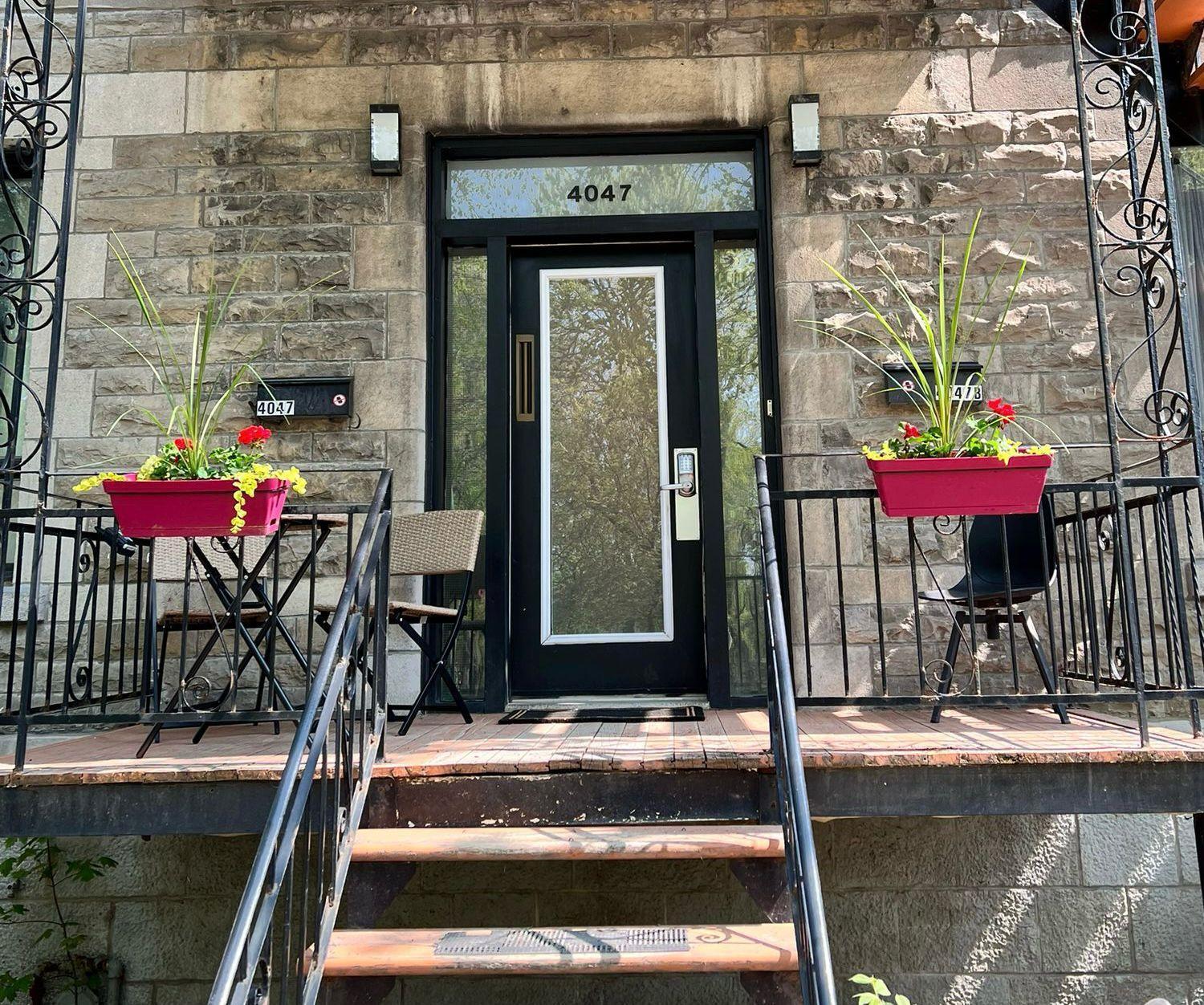Private Room & Private Bathroom In Le Plateau Montreal Bagian luar foto
